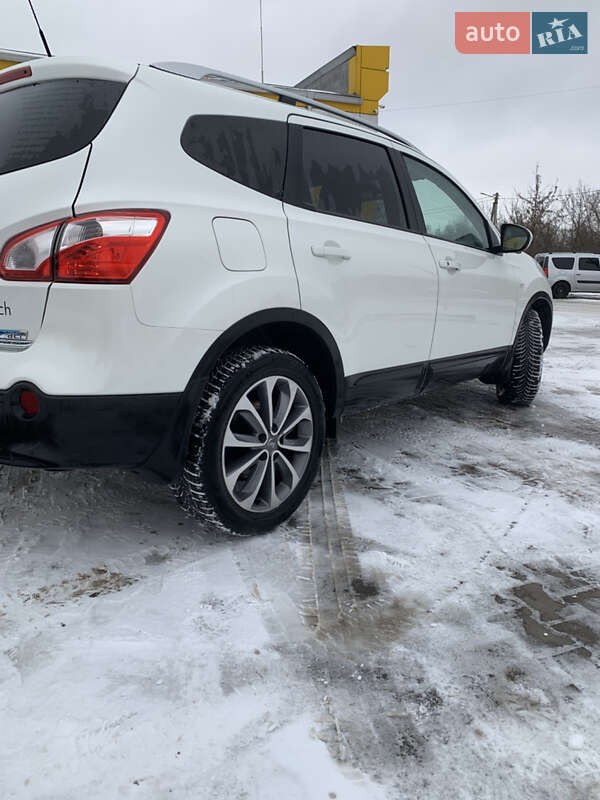 Внедорожник / Кроссовер Nissan Qashqai+2 2013 в Дубно