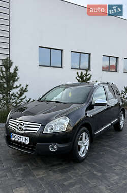 Внедорожник / Кроссовер Nissan Qashqai+2 2009 в Луцке