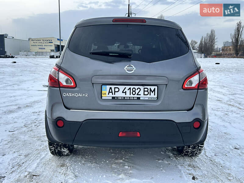 Позашляховик / Кросовер Nissan Qashqai+2 2012 в Києві