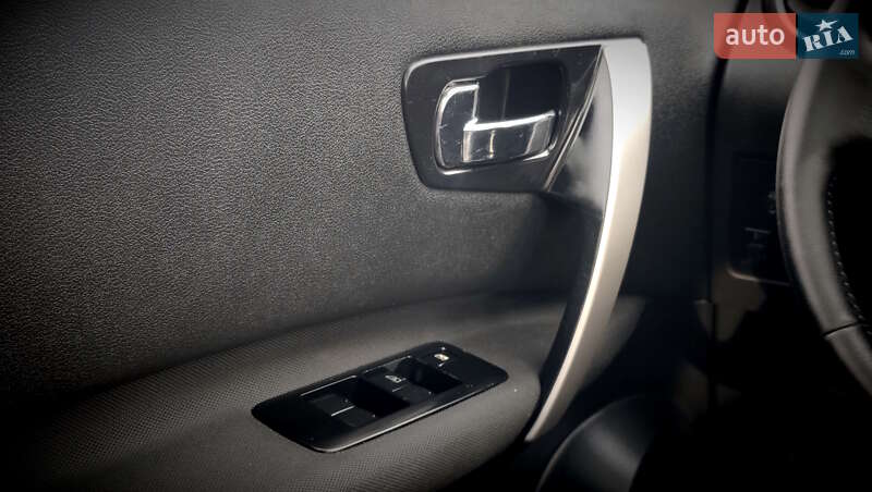 Внедорожник / Кроссовер Nissan Qashqai+2 2012 в Кременчуге фото 105 Внедорожник / Кроссовер Nissan Qashqai+2 2012 в Кременчуге