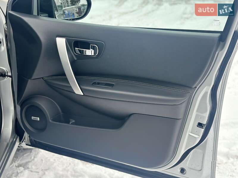 Внедорожник / Кроссовер Nissan Qashqai+2 2011 в Луцке фото 31 Внедорожник / Кроссовер Nissan Qashqai+2 2011 в Луцке