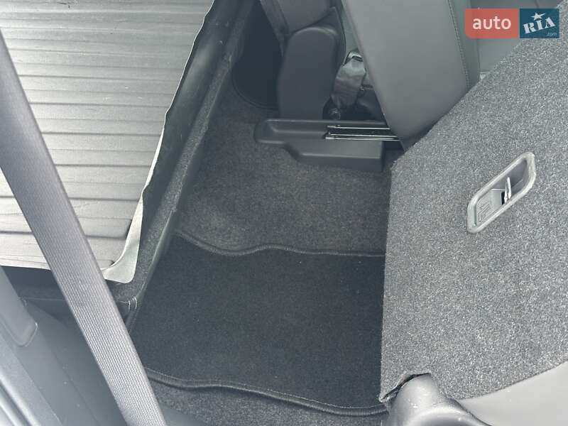 Внедорожник / Кроссовер Nissan Qashqai+2 2011 в Луцке фото 39 Внедорожник / Кроссовер Nissan Qashqai+2 2011 в Луцке