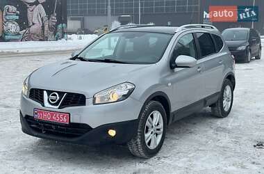 Позашляховик / Кросовер Nissan Qashqai+2 2010 в Луцьку