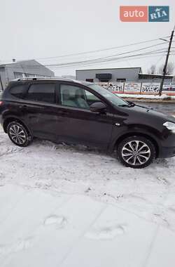 Позашляховик / Кросовер Nissan Qashqai+2 2013 в Хмельницькому