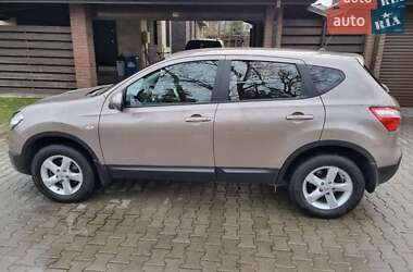 Внедорожник / Кроссовер Nissan Qashqai+2 2010 в Звягеле