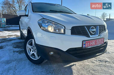 Позашляховик / Кросовер Nissan Qashqai+2 2011 в Нововолинську