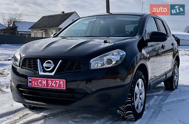 Позашляховик / Кросовер Nissan Qashqai+2 2011 в Чернівцях