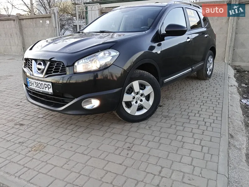 Nissan Qashqai+2