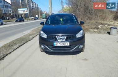 Позашляховик / Кросовер Nissan Qashqai+2 2011 в Івано-Франківську