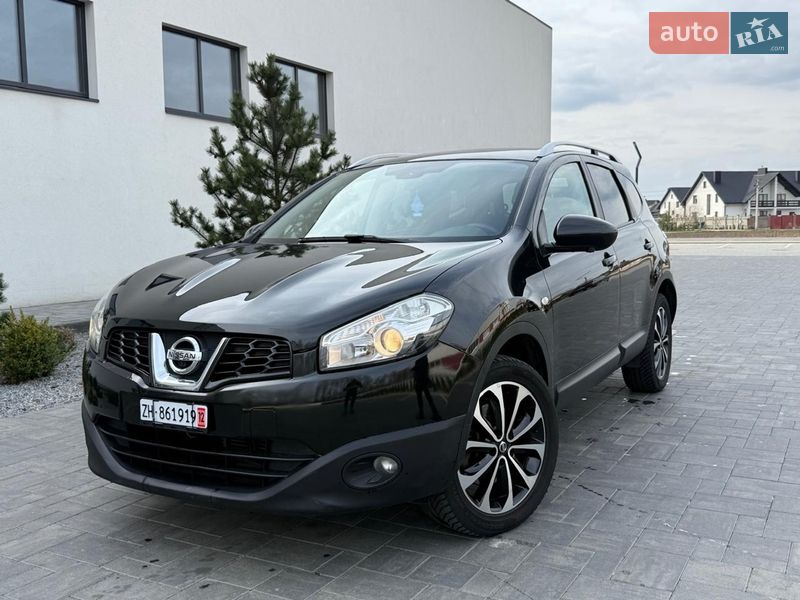 Nissan Qashqai+2 2012