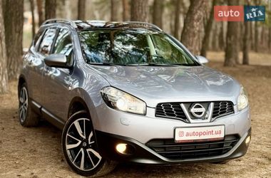 Позашляховик / Кросовер Nissan Qashqai+2 2010 в Сумах