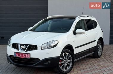 Внедорожник / Кроссовер Nissan Qashqai+2 2010 в Миргороде