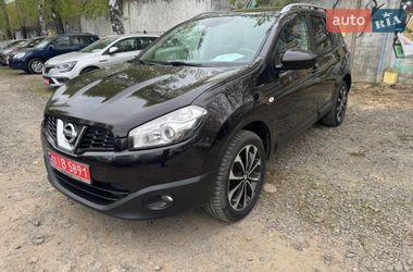 Позашляховик / Кросовер Nissan Qashqai+2 2011 в Луцьку