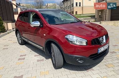 Позашляховик / Кросовер Nissan Qashqai+2 2013 в Трускавці