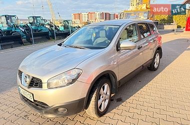 Внедорожник / Кроссовер Nissan Qashqai+2 2012 в Луцке