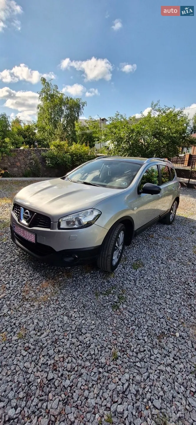 2013 Nissan Qashqai+2 - фото 1
