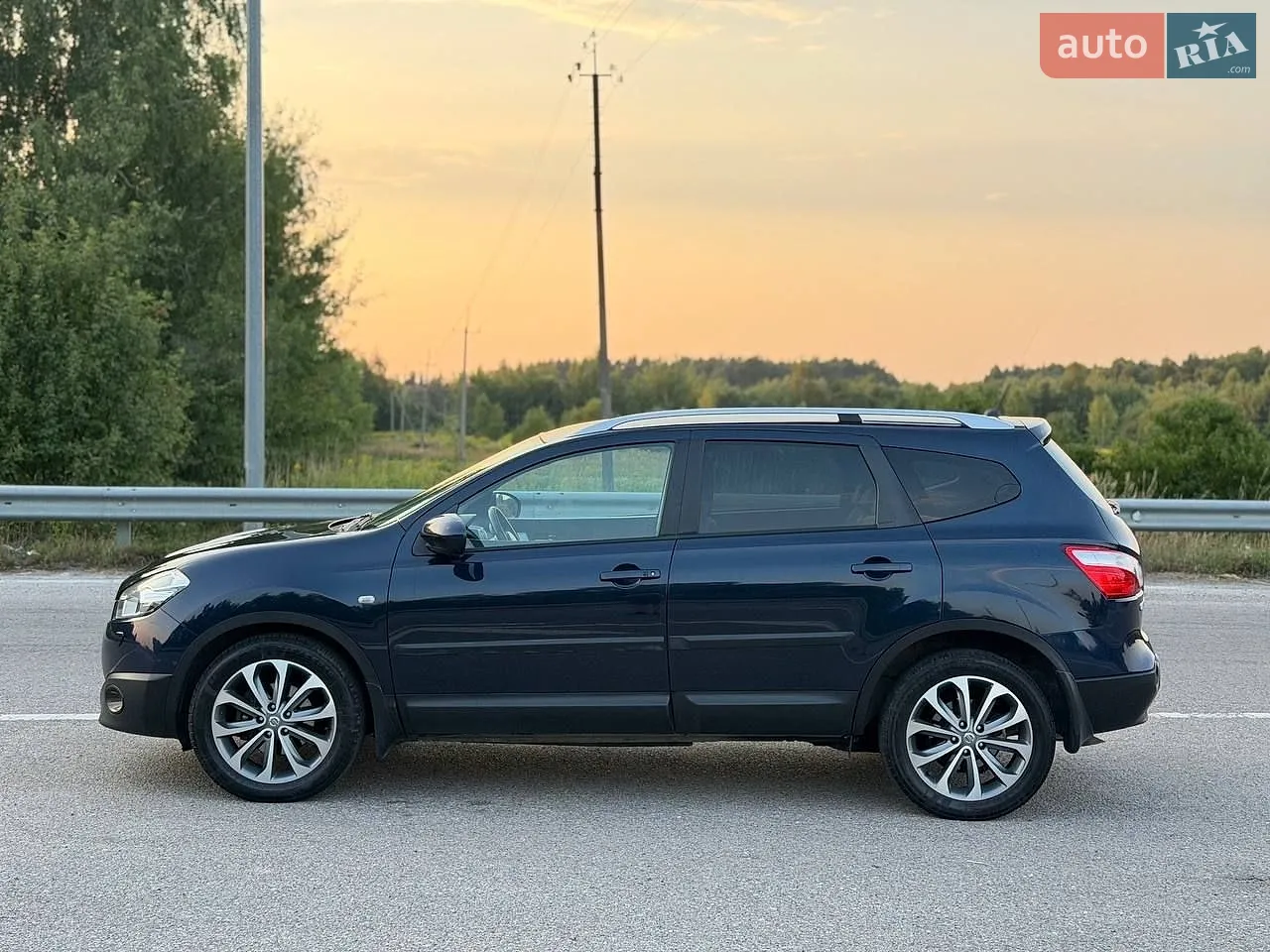 2010 Nissan Qashqai+2 - мініатюра 11