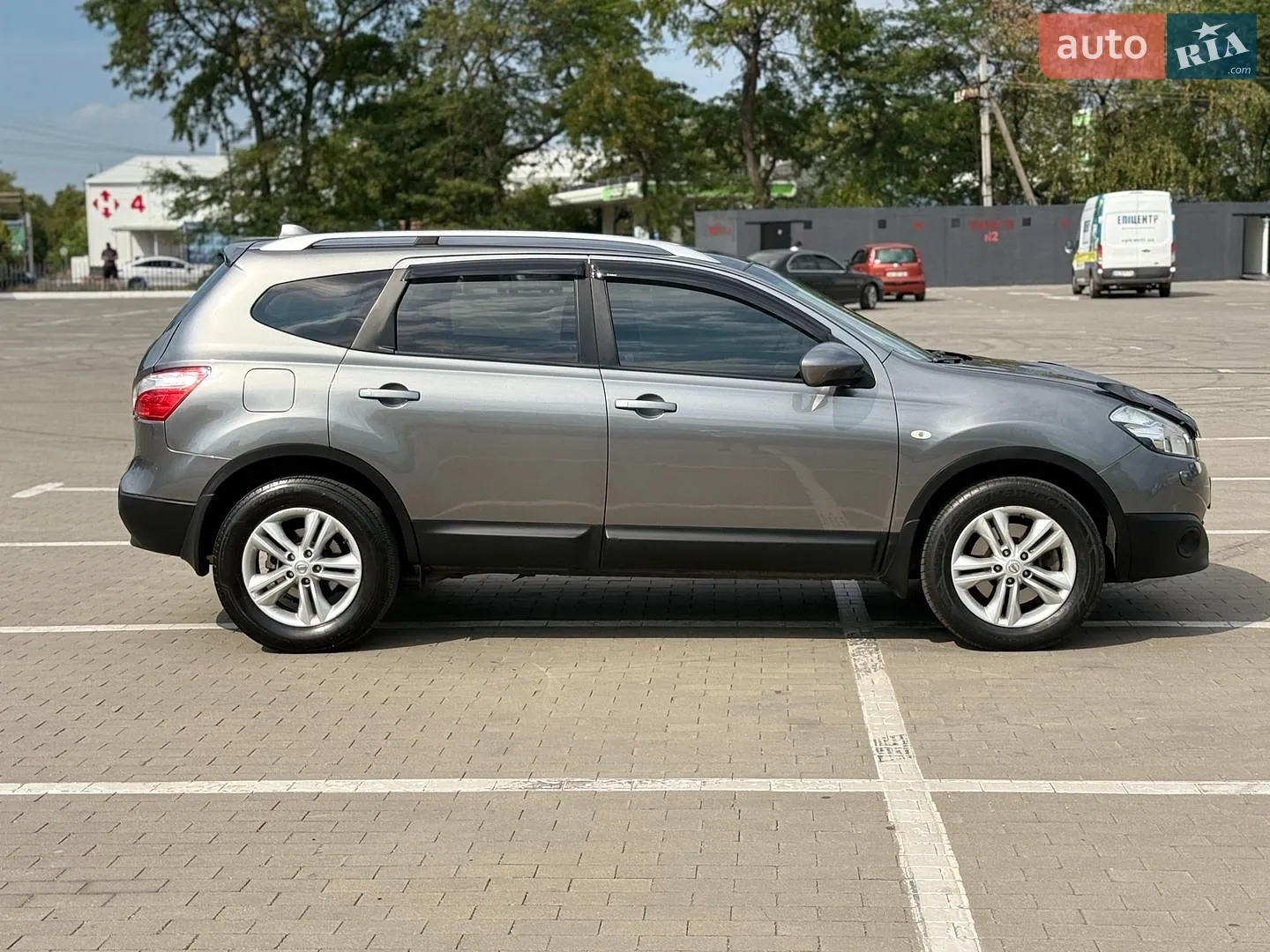 2012 Nissan Qashqai+2 - мініатюра 16