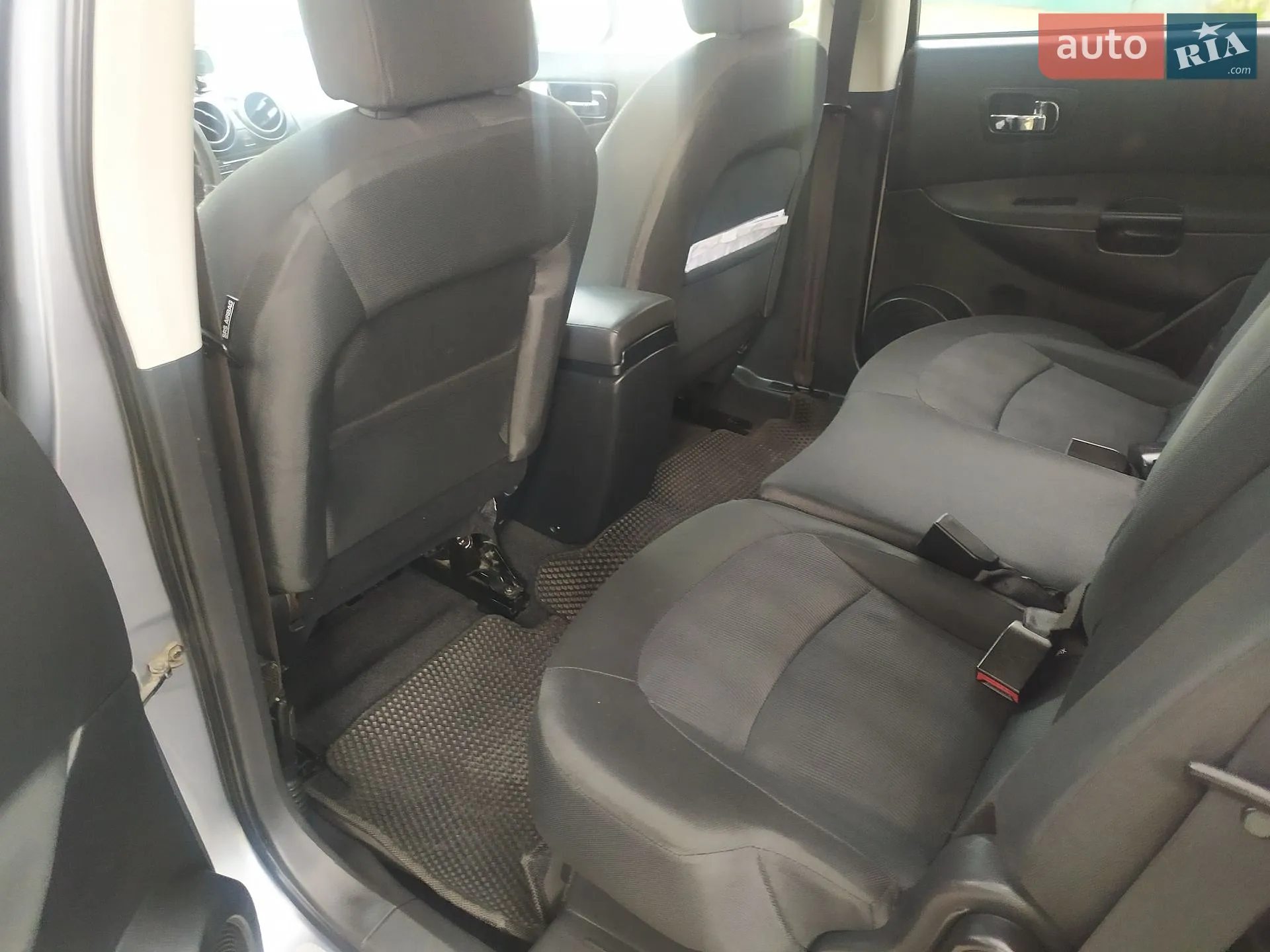 2011 Nissan Qashqai+2 - мініатюра 16
