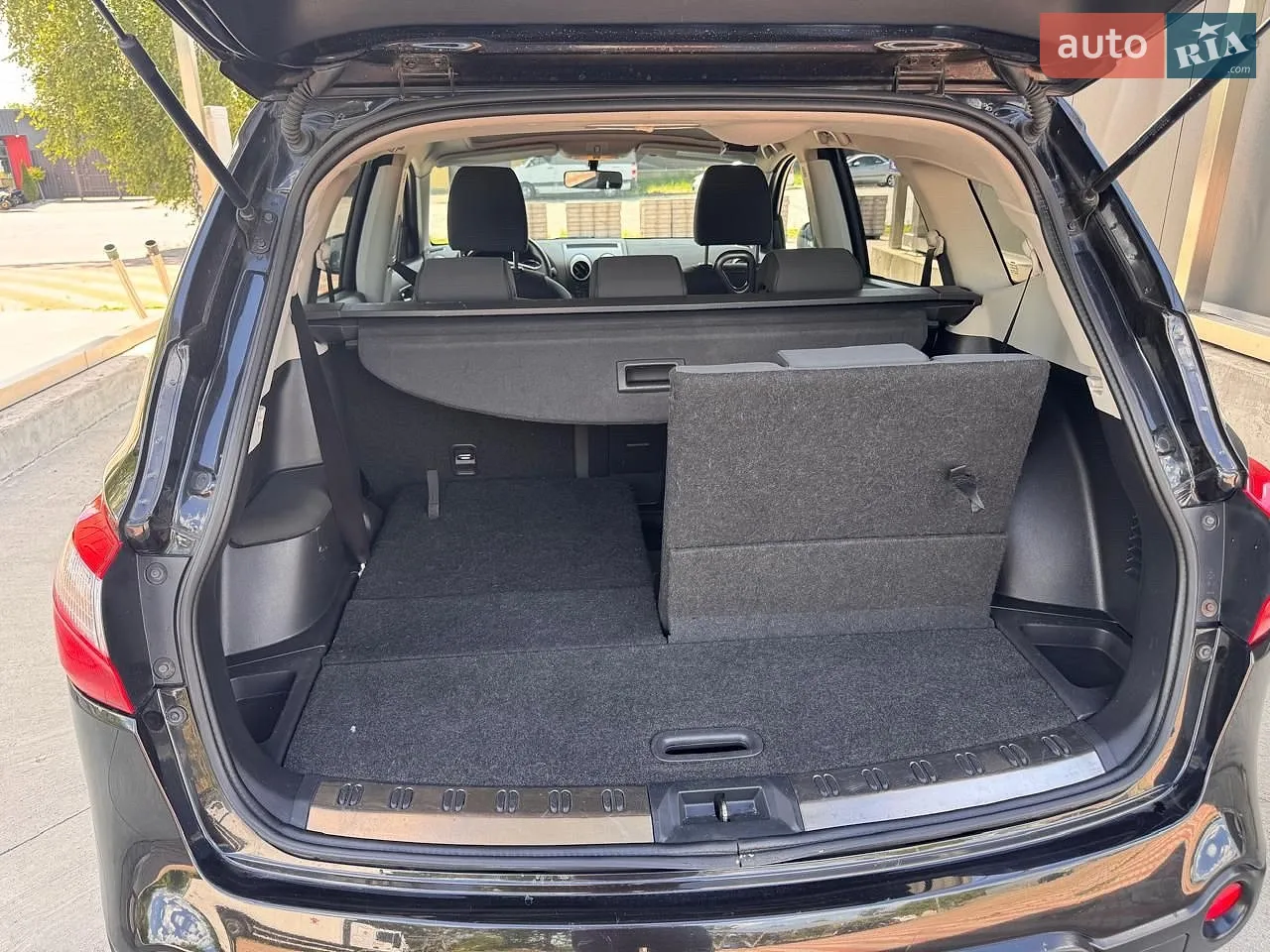 2013 Nissan Qashqai+2 - мініатюра 16