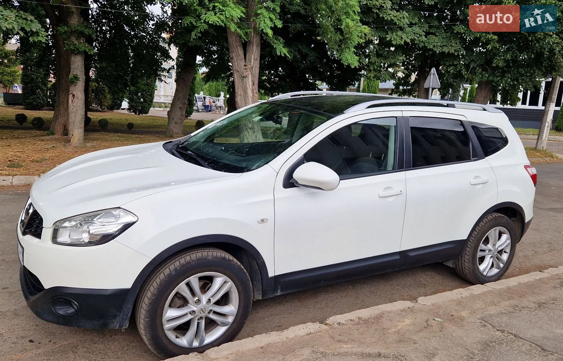 2013 Nissan Qashqai+2 - мініатюра 2