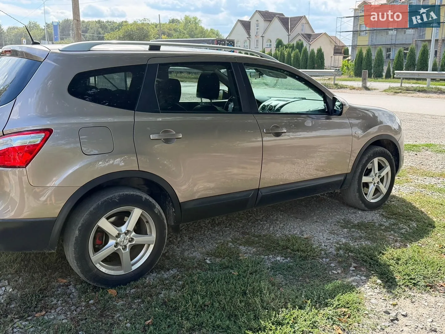 2010 Nissan Qashqai+2 - мініатюра 10
