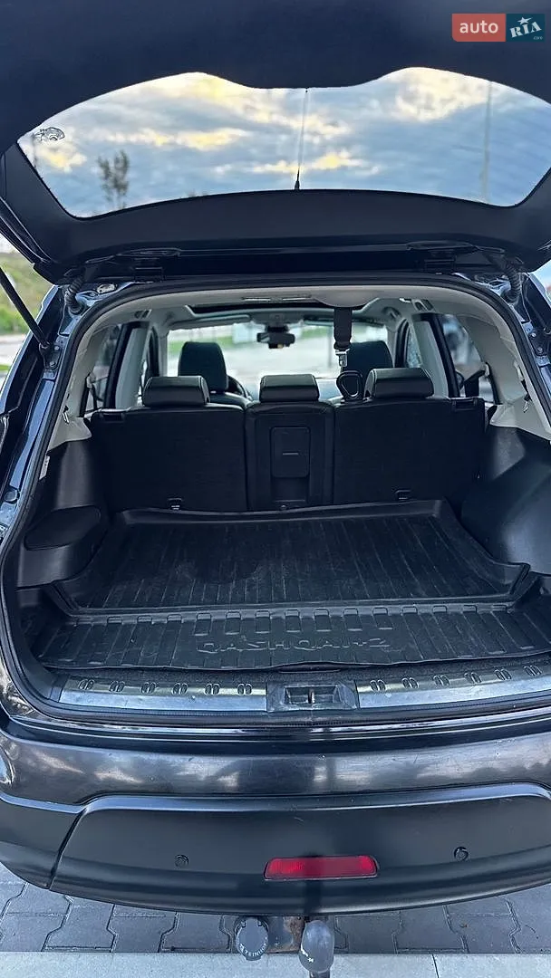 2010 Nissan Qashqai+2 - мініатюра 10