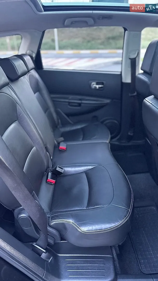 2010 Nissan Qashqai+2 - мініатюра 13