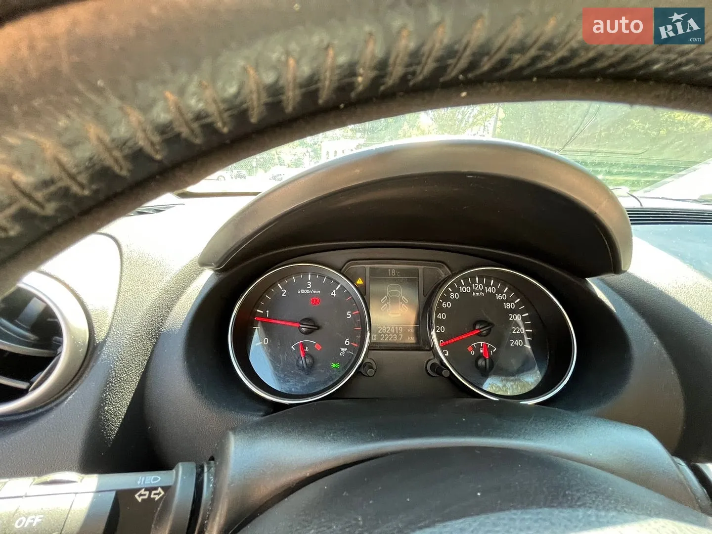2010 Nissan Qashqai+2 - мініатюра 24