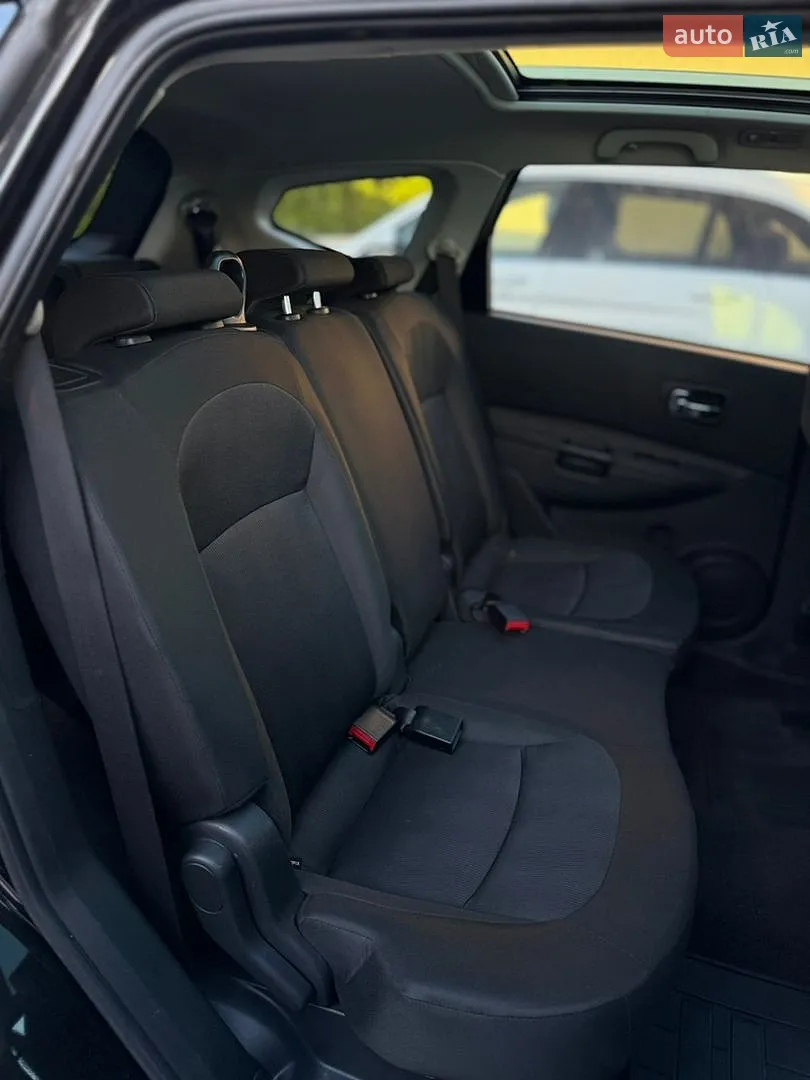 2011 Nissan Qashqai+2 - мініатюра 12