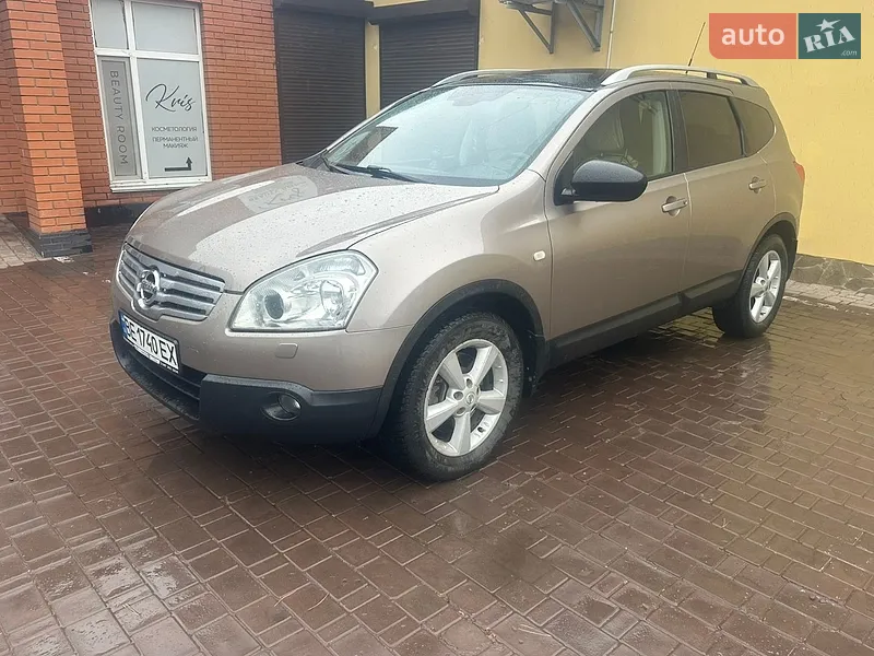 Nissan Qashqai+2