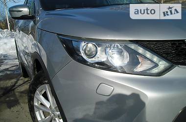 Внедорожник / Кроссовер Nissan Qashqai 2014 в 