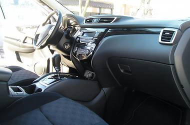 Внедорожник / Кроссовер Nissan Qashqai 2014 в 