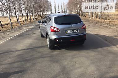 Внедорожник / Кроссовер Nissan Qashqai 2012 в Харькове