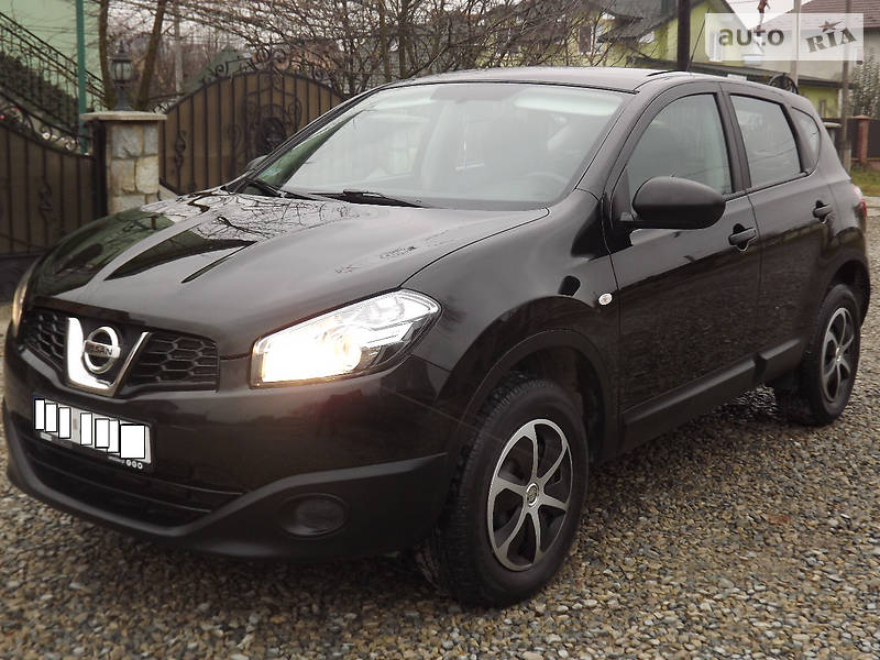 Nissan Qashqai 2012 року