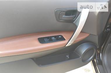 Позашляховик / Кросовер Nissan Qashqai 2007 в 