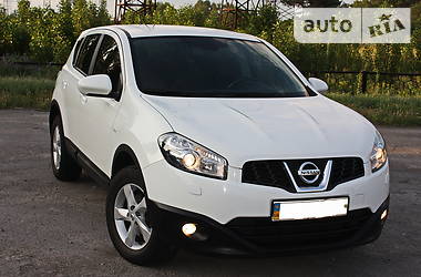 Позашляховик / Кросовер Nissan Qashqai 2012 в Кременчуці