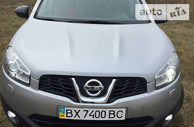 Внедорожник / Кроссовер Nissan Qashqai 2011 в Хмельницком