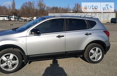 Позашляховик / Кросовер Nissan Qashqai 2007 в 