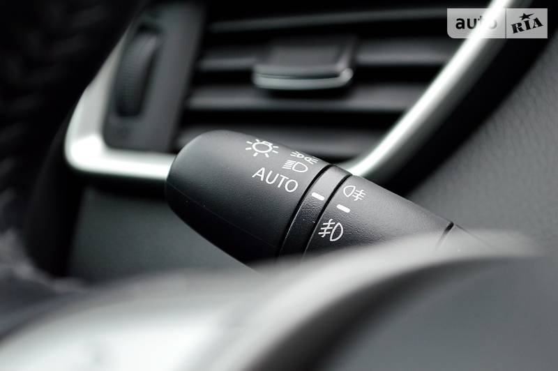 Позашляховик / Кросовер Nissan Qashqai 2016 в Одесі