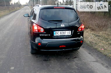 Позашляховик / Кросовер Nissan Qashqai 2009 в Червонограді