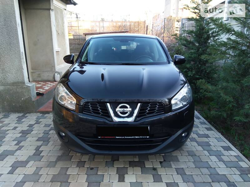 Позашляховик / Кросовер Nissan Qashqai 2011 в Одесі