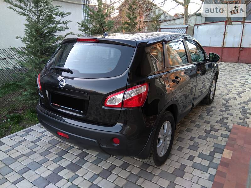 Позашляховик / Кросовер Nissan Qashqai 2011 в Одесі