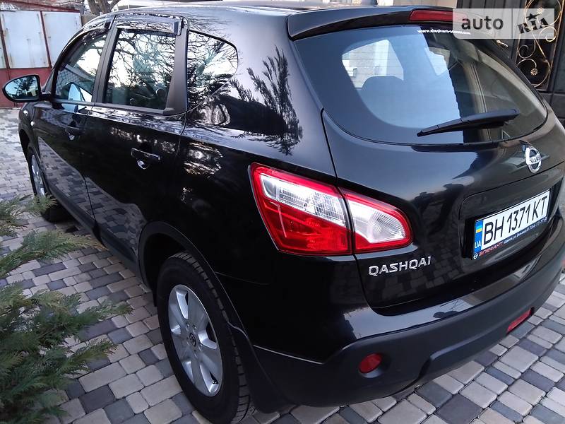Позашляховик / Кросовер Nissan Qashqai 2011 в Одесі