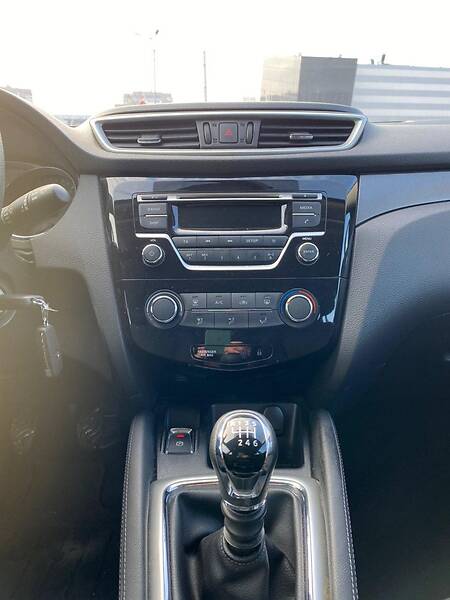 Позашляховик / Кросовер Nissan Qashqai 2015 в Житомирі фото 11 Позашляховик / Кросовер Nissan Qashqai 2015 в Житомирі