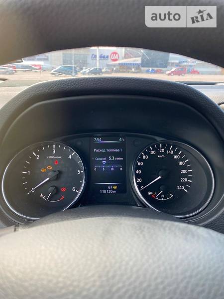 Позашляховик / Кросовер Nissan Qashqai 2015 в Житомирі фото 14 Позашляховик / Кросовер Nissan Qashqai 2015 в Житомирі