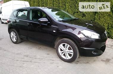 Позашляховик / Кросовер Nissan Qashqai 2011 в 