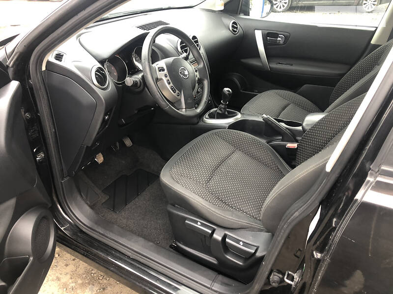 Позашляховик / Кросовер Nissan Qashqai 2009 в Луцьку фото 16 Позашляховик / Кросовер Nissan Qashqai 2009 в Луцьку