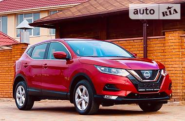 Позашляховик / Кросовер Nissan Qashqai 2018 в 