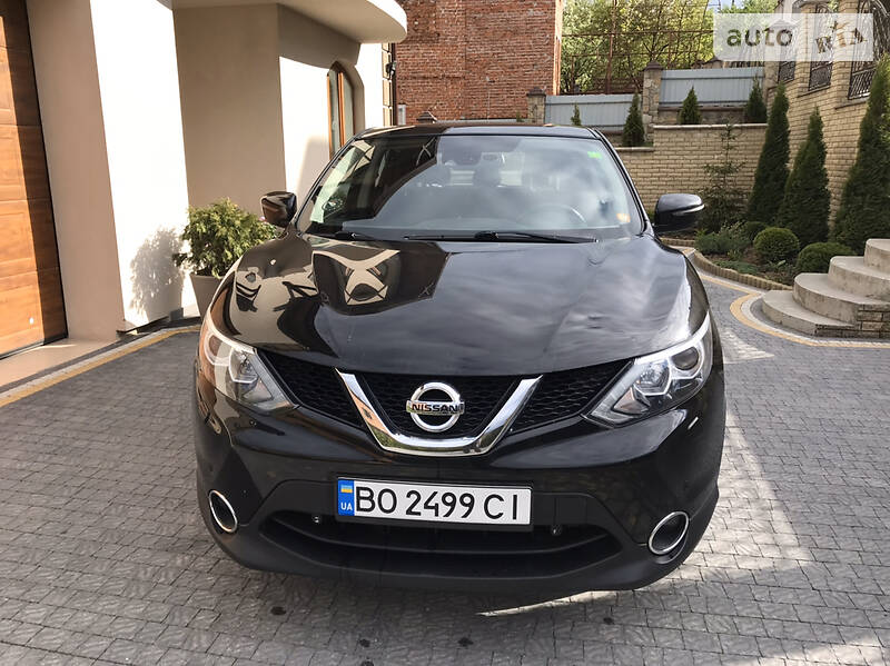 Позашляховик / Кросовер Nissan Qashqai 2015 в Тернополі